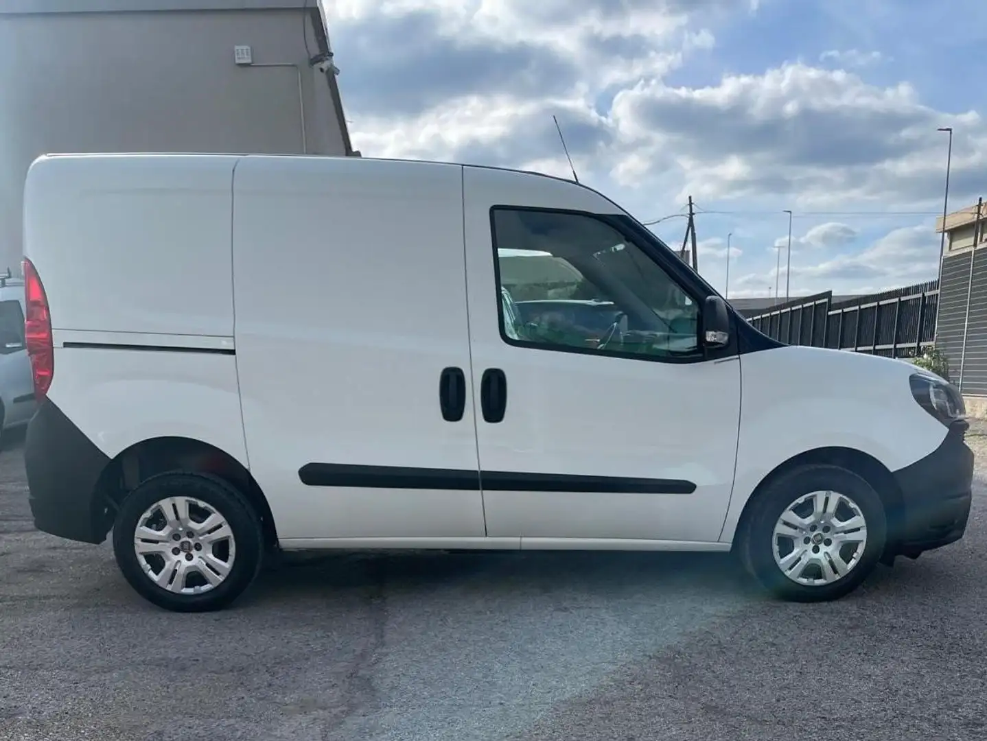 Fiat Doblo 1.6 M-JET 105CV FURGONE- 2021 Bianco - 2