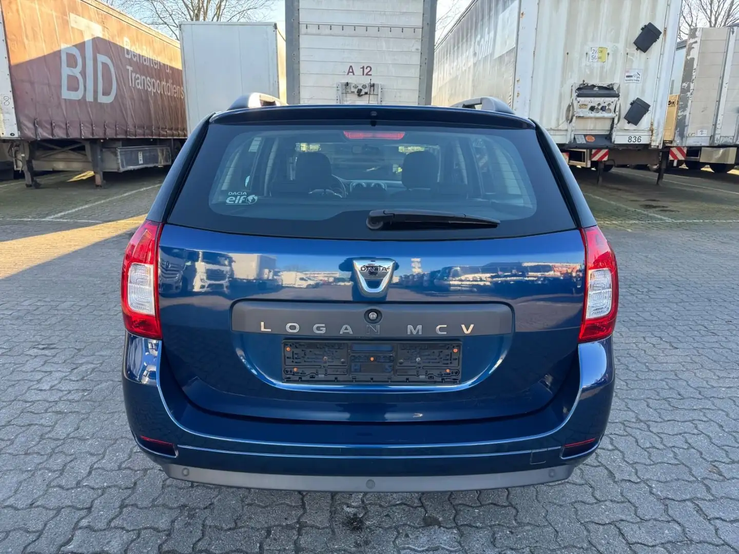 Dacia Logan Logan MCV dCi 90Laureate Blau - 2