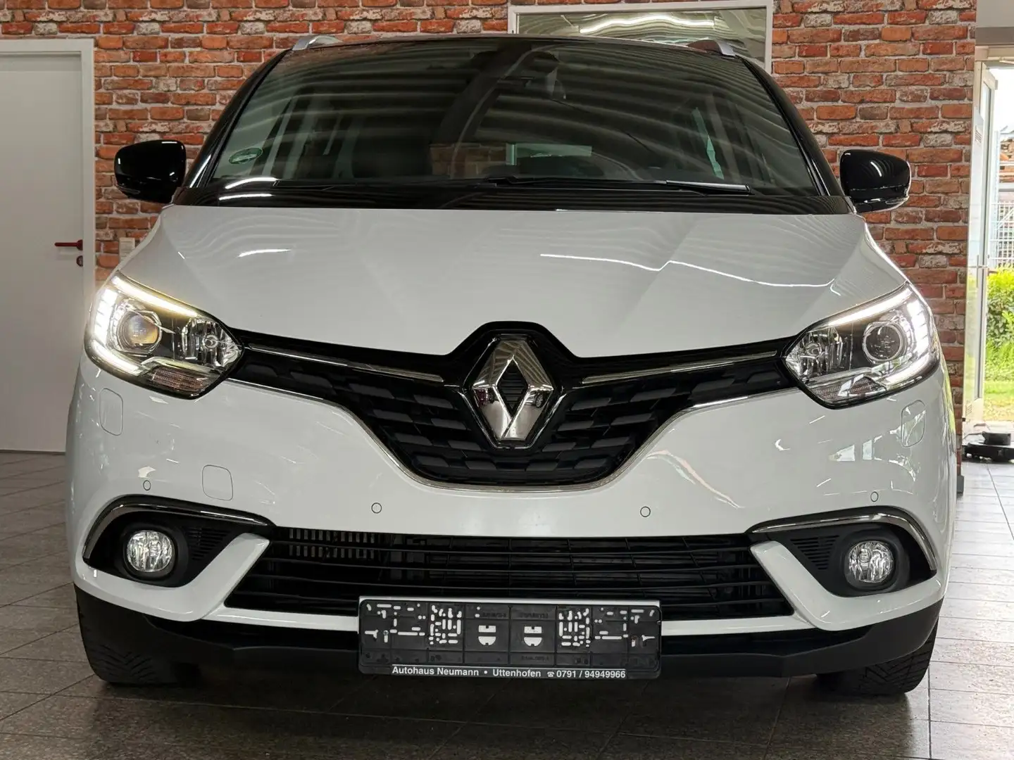 Renault Grand Scenic Scenic IV Grand BOSE Edition-Autom.-Navi-Alu 20" Biały - 2