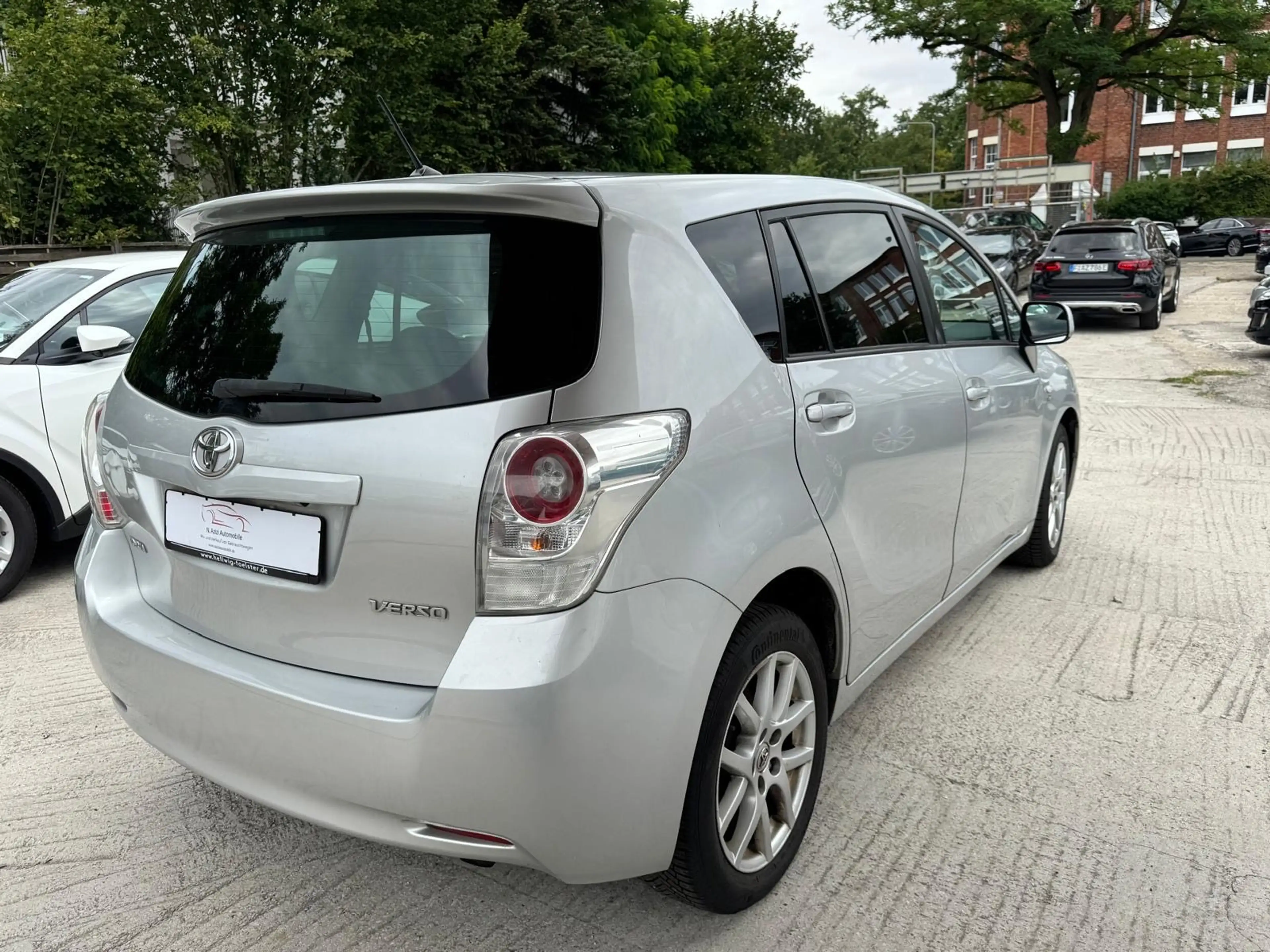 Toyota Verso 2.2 D-4D Executive 7-Sitzer Automatik — photo 5