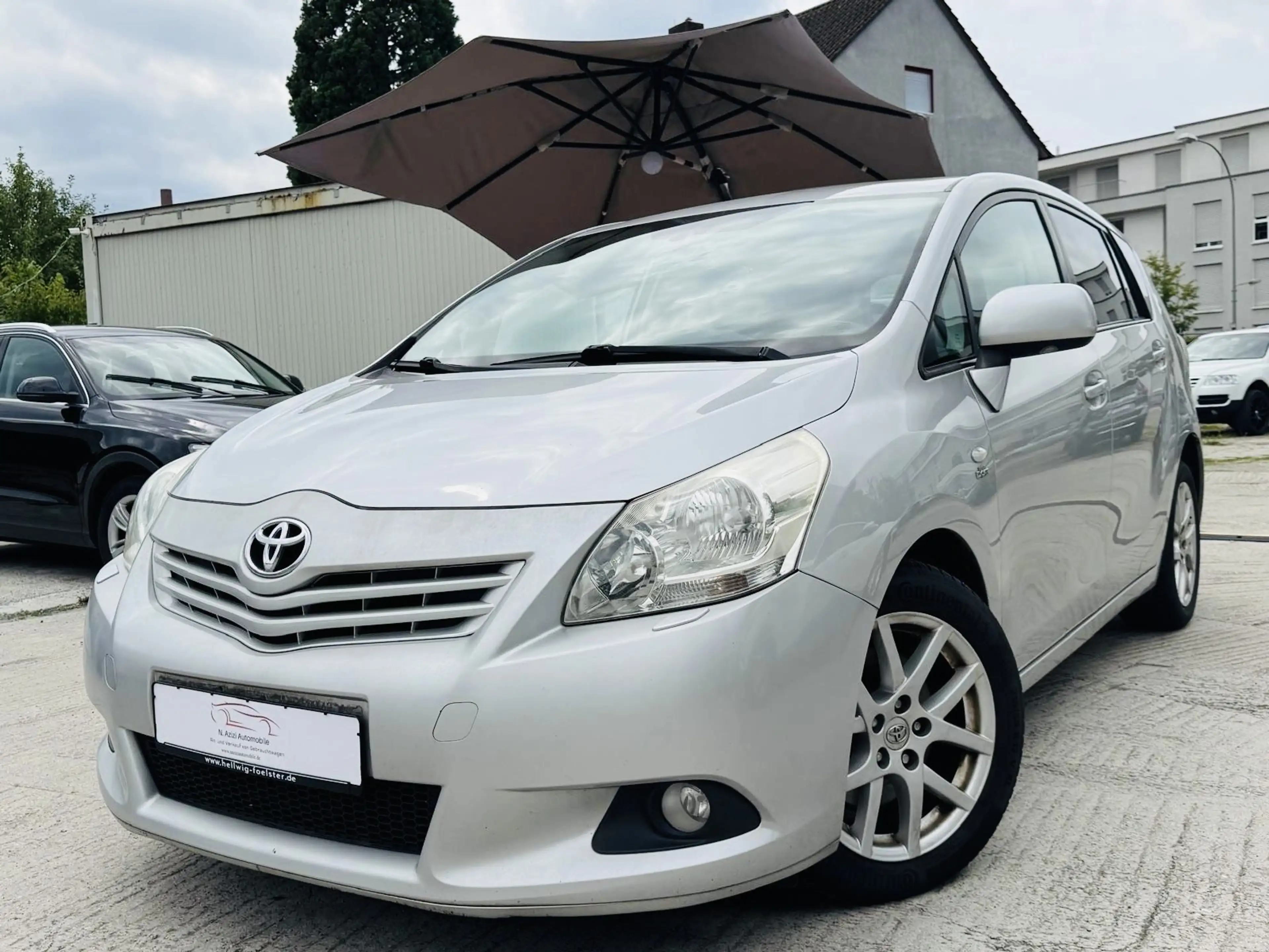 Toyota Verso 2.2 D-4D Executive 7-Sitzer Automatik