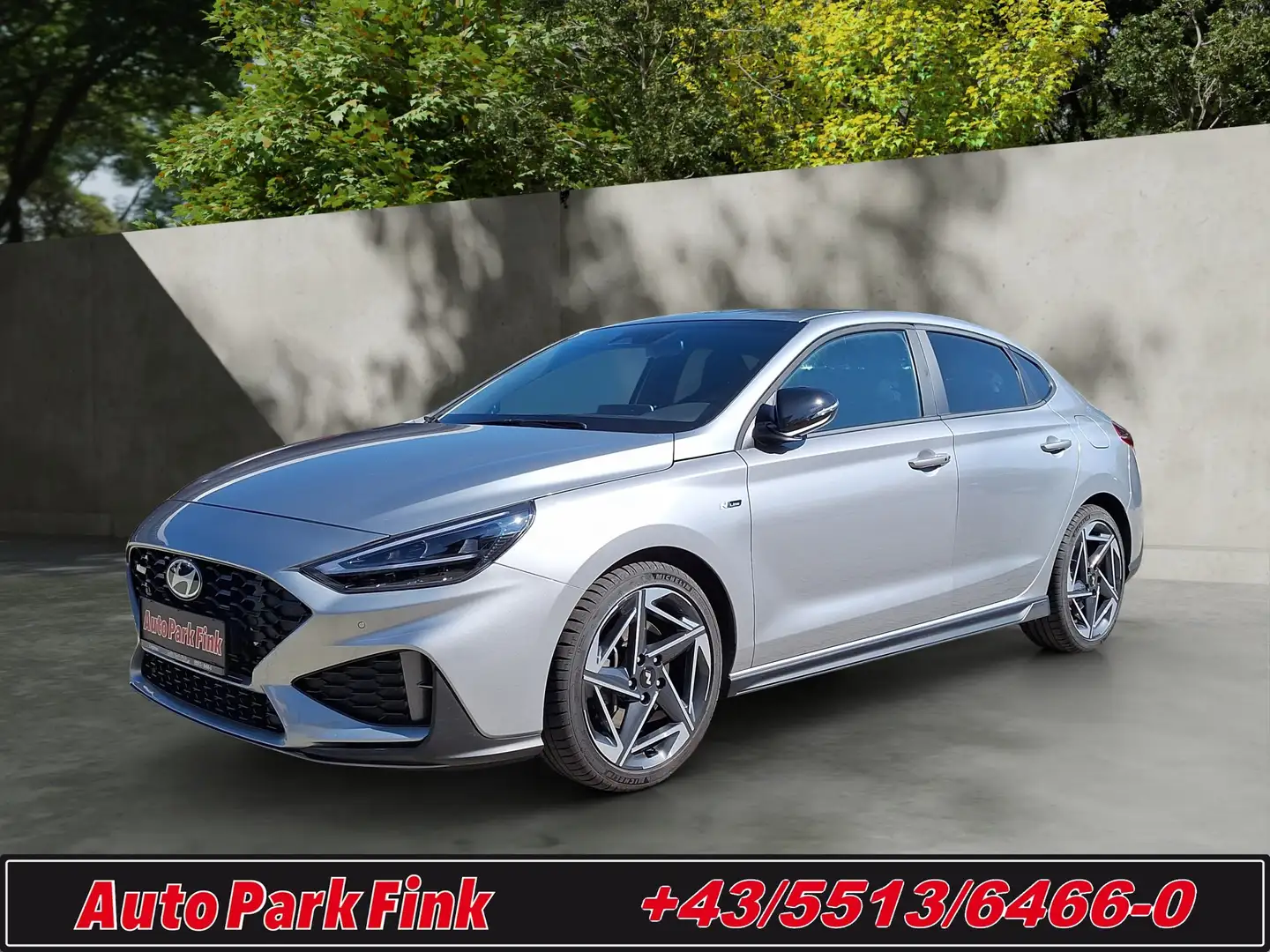 Hyundai i30 mild Hybrid Grau - 1