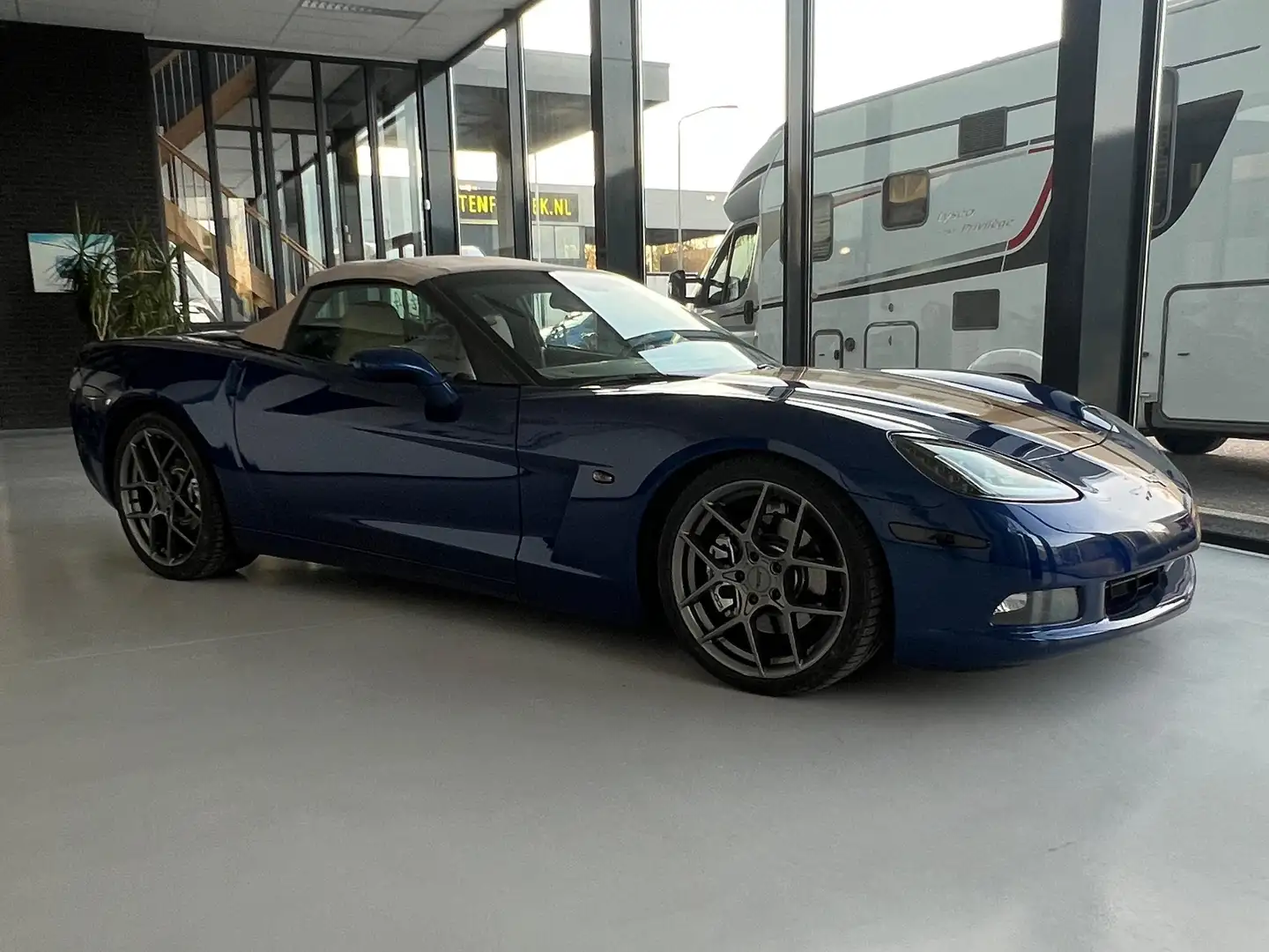 Chevrolet Corvette Corvette 6.0 Convertible Blauw - 1