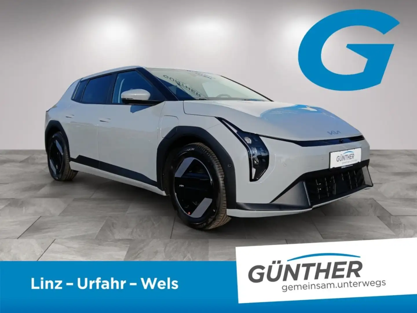 Kia EV4 HB EARTH PLUS 81,4KWH AT FWD 204 MY26 Grau - 2