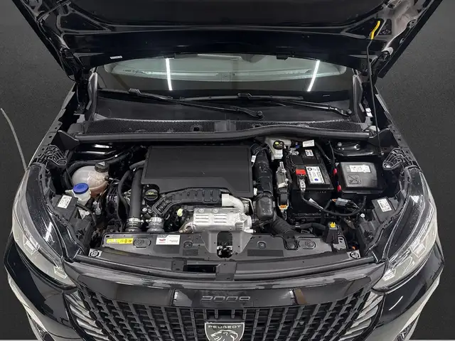 Peugeot 2008 view 5