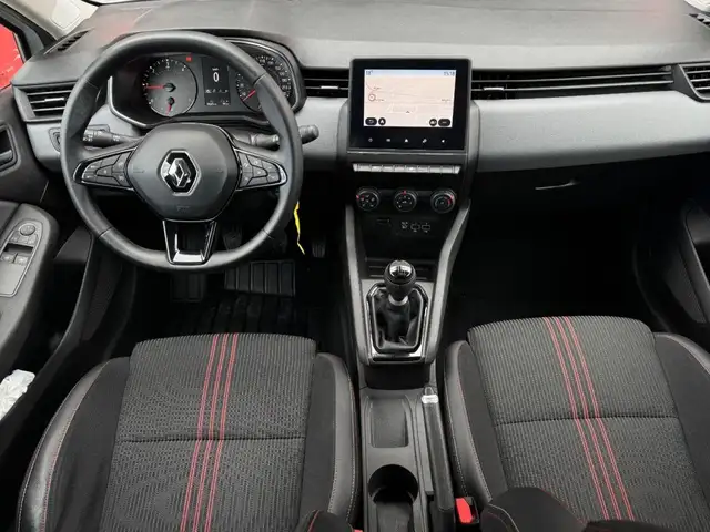 Renault Clio view 4