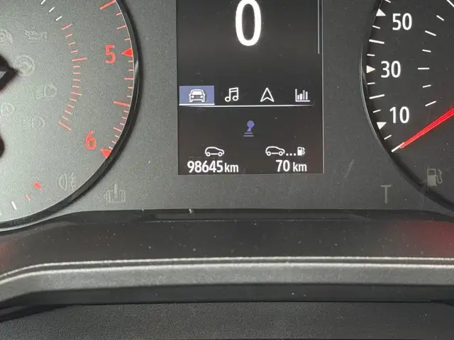 Renault Clio view 12