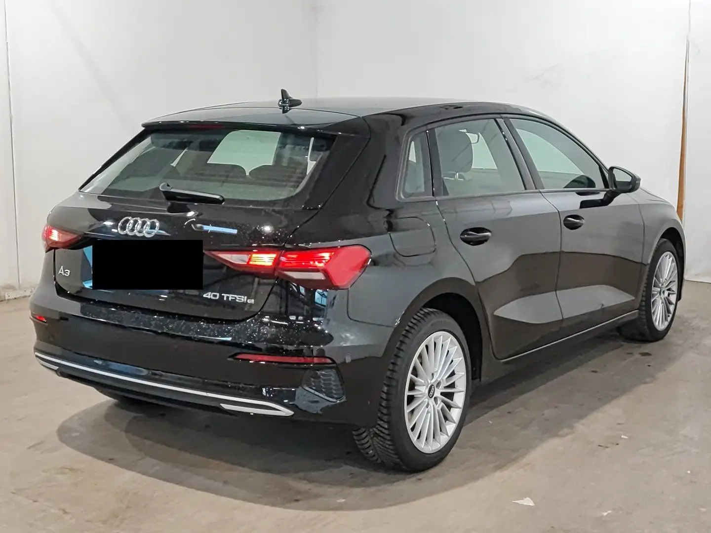 Audi A3 Sportback 40e NAVI/LED/ACC/17" Schwarz - 2