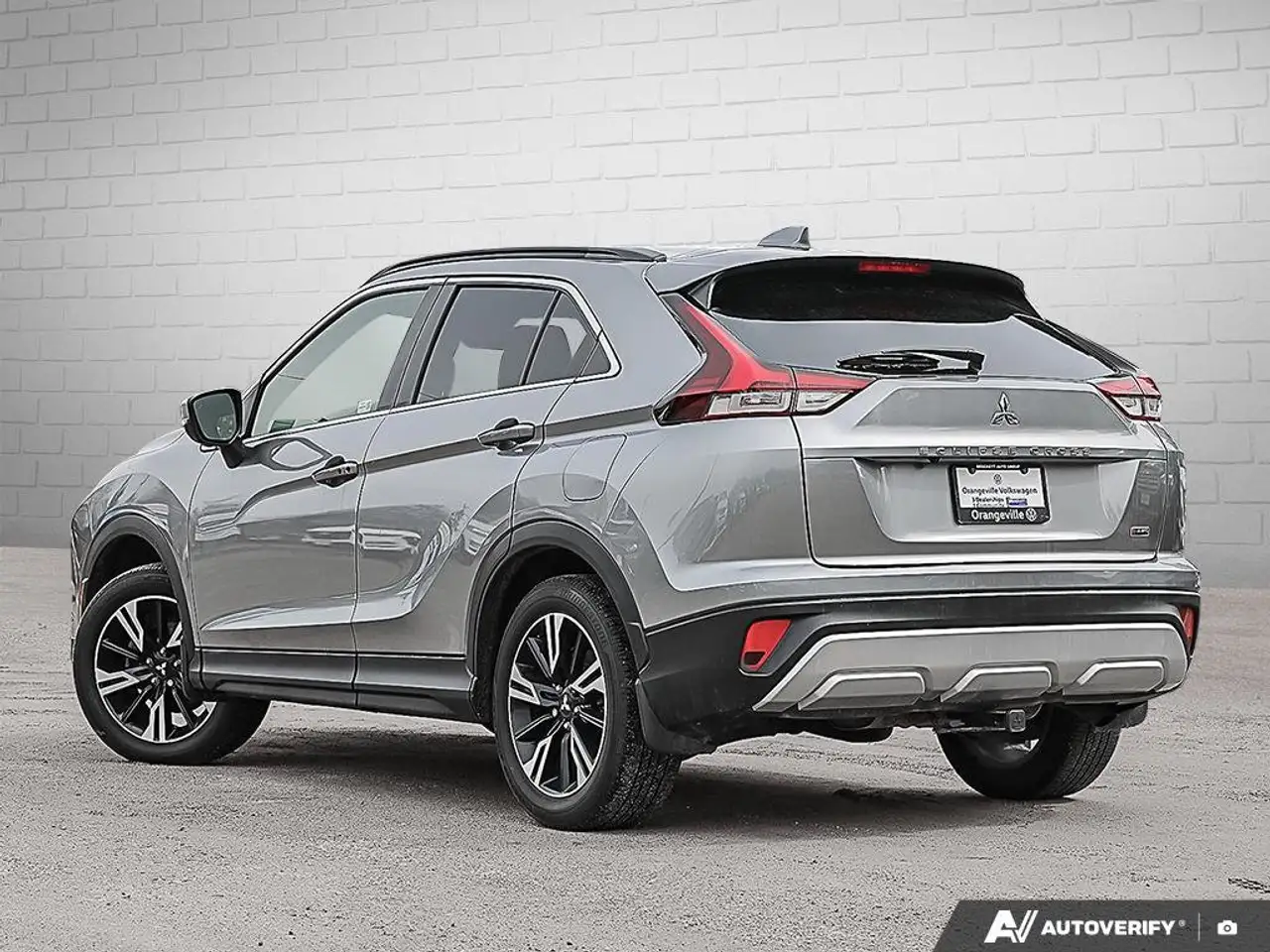 Mitsubishi Eclipse Cross снимка Mitsubishi Eclipse Cross