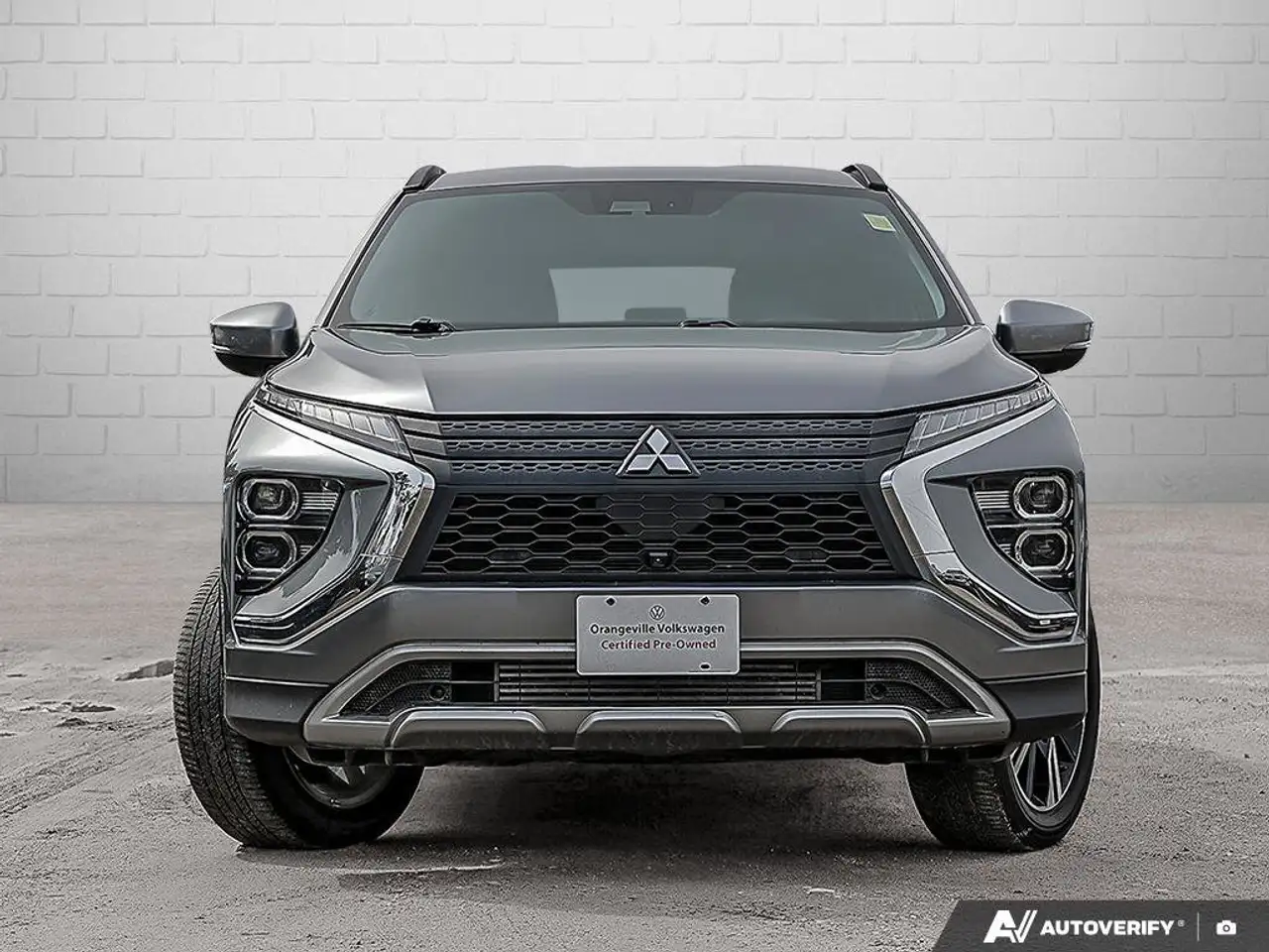 Mitsubishi Eclipse Cross снимка Mitsubishi Eclipse Cross