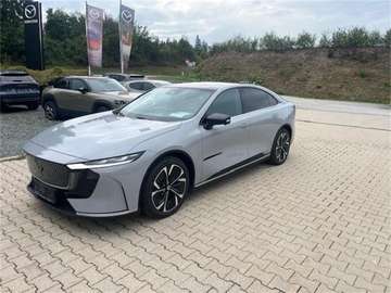 68,8kWh SR Takumi Jahreswagen inkl. Winterräder