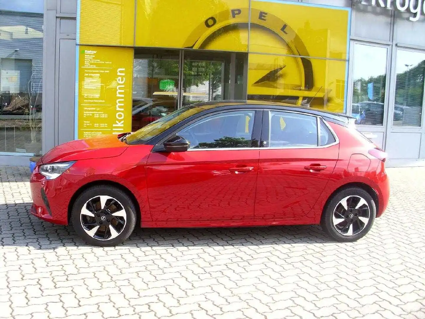 Opel Corsa F e Elegance Rot - 2