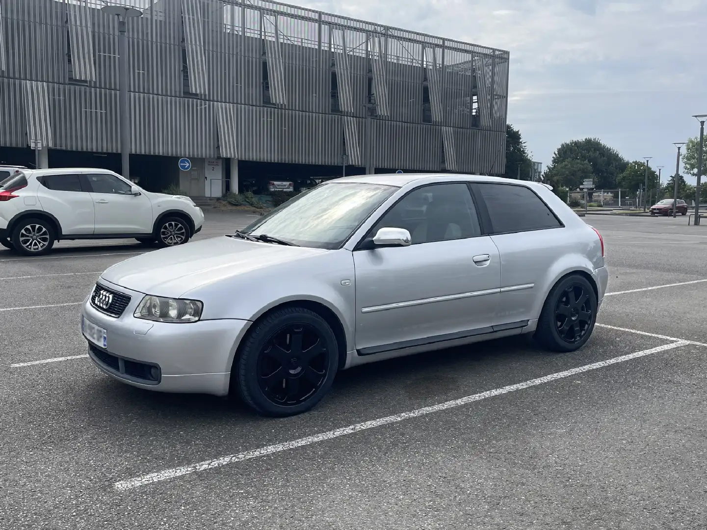 Audi S3 Quattro Argintiu - 1