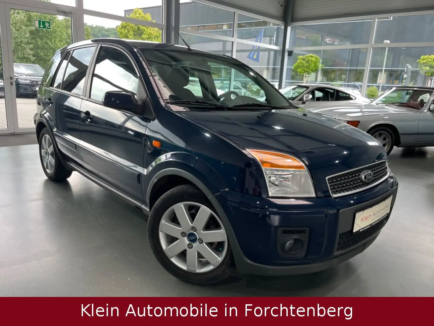 Ford Fusion Plus Aut. Klima SHZ AHK LM Felgen TÜV-NEU Albastru - 1