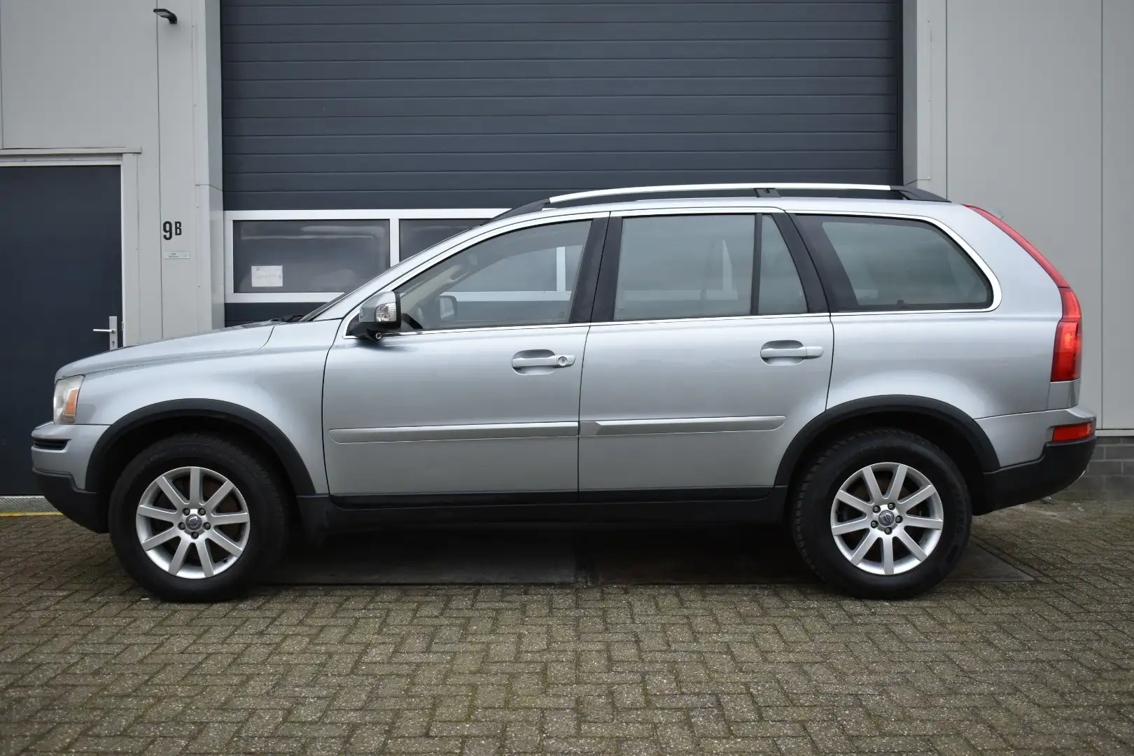 Volvo XC90 3.2 R-Design Automaat LPG Grau - 2