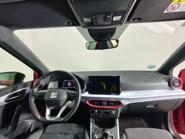 Seat Arona view 4