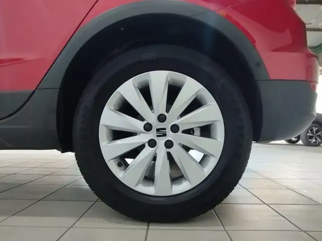 Seat Arona view 8