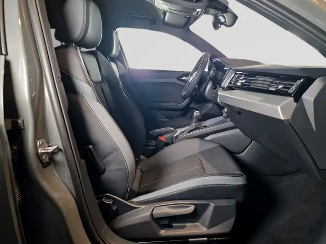 Audi A1 view 9