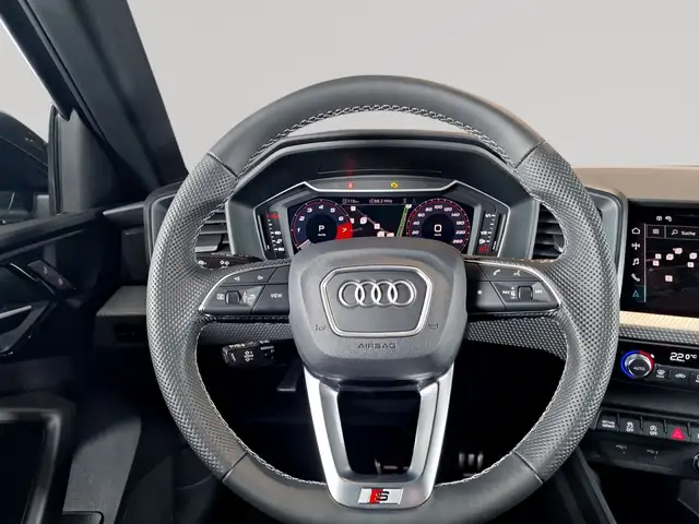 Audi A1 view 13