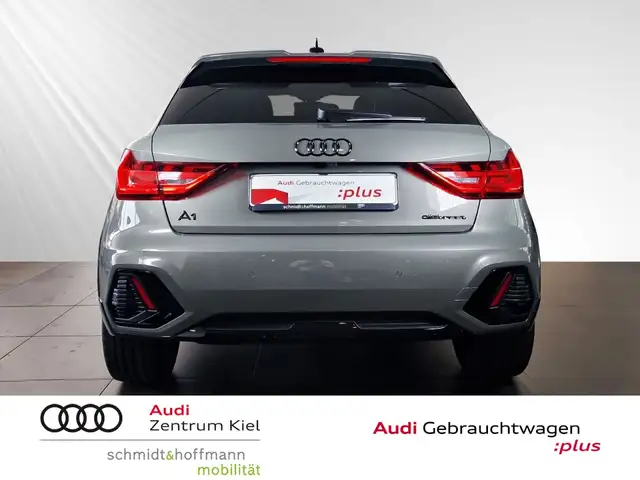 Audi A1 view 5