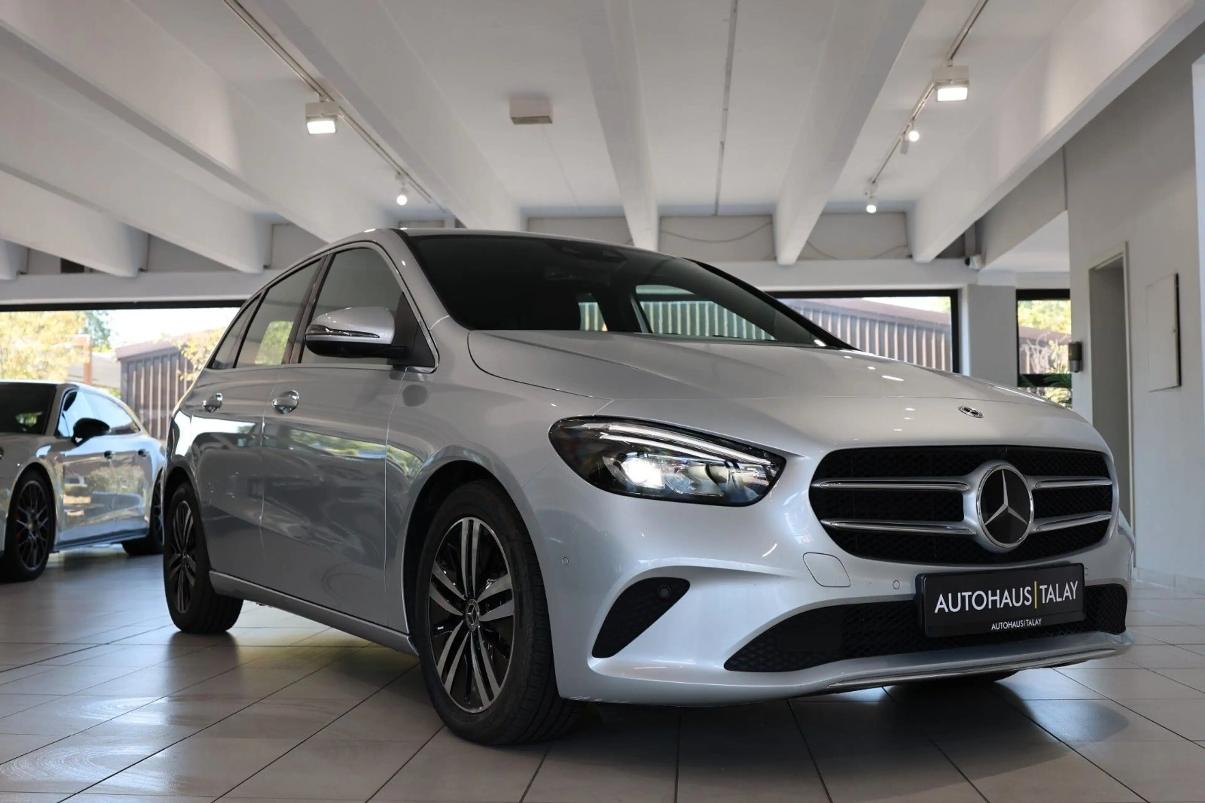 Mercedes-Benz B 220 *Progressive*Komfort*Standhzg*