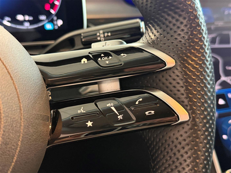 Mercedes-Benz C 300 e T 25,4kWh **2x AMG**LED**KAMERA** — photo 15