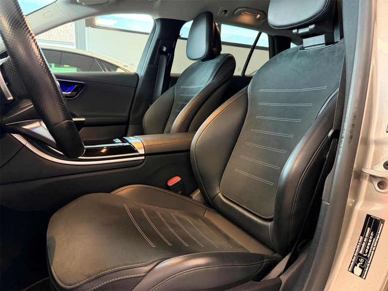 Mercedes-Benz C 300 e T 25,4kWh **2x AMG**LED**KAMERA** — photo 9