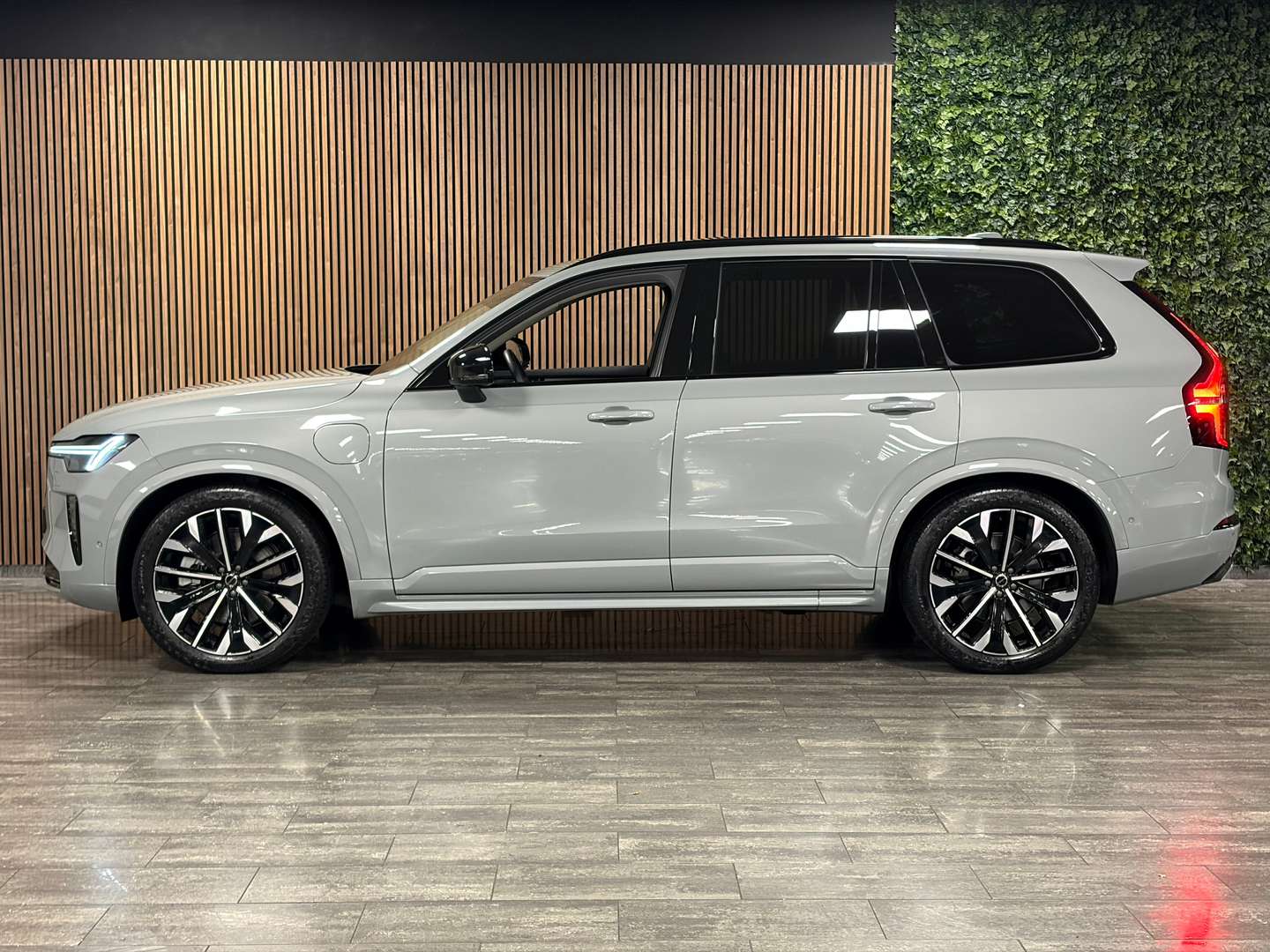 Volvo XC90 AWD Recharge T8 -  - Joinsteer - #4