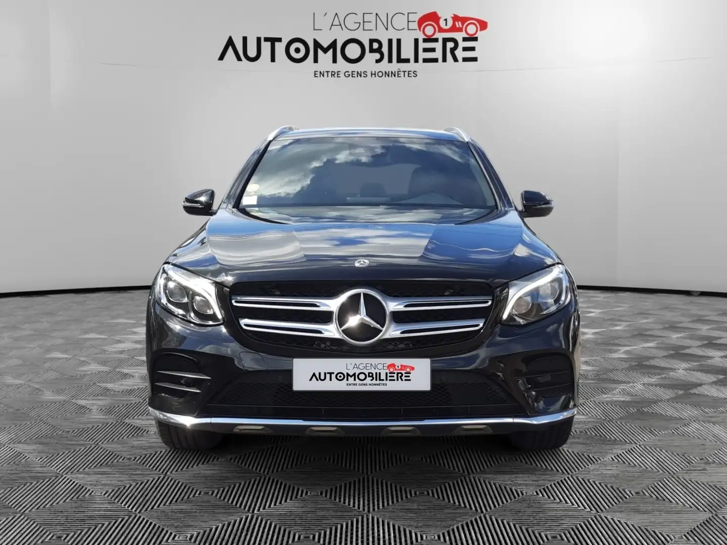 Mercedes-Benz GLC 220 d 4-Matic Business AMG/ Garantie 12 Mois Negro - 2