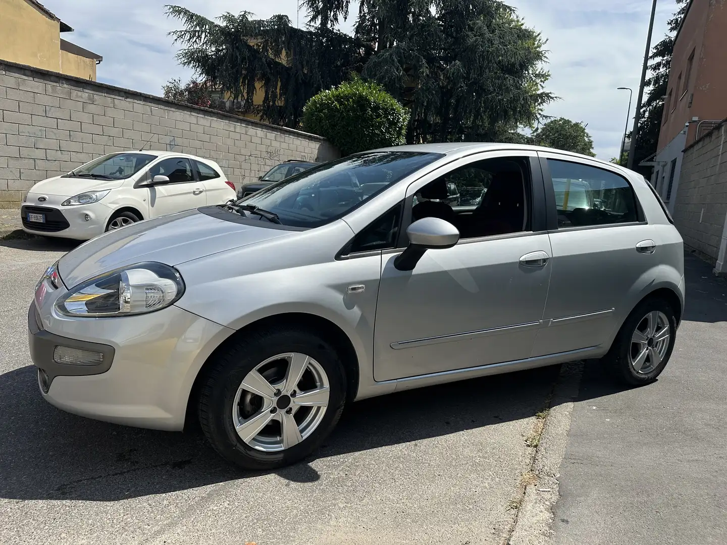 Fiat Punto Evo 5p 1.4 Dynamic 77cv - euro 5 - ok neop - 1