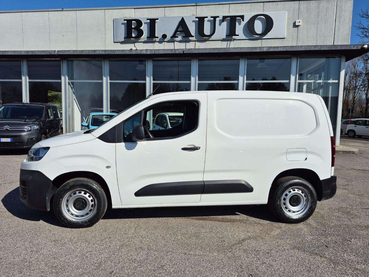 Citroen Berlingo BlueHDi 100 Van Club 3 POSTI