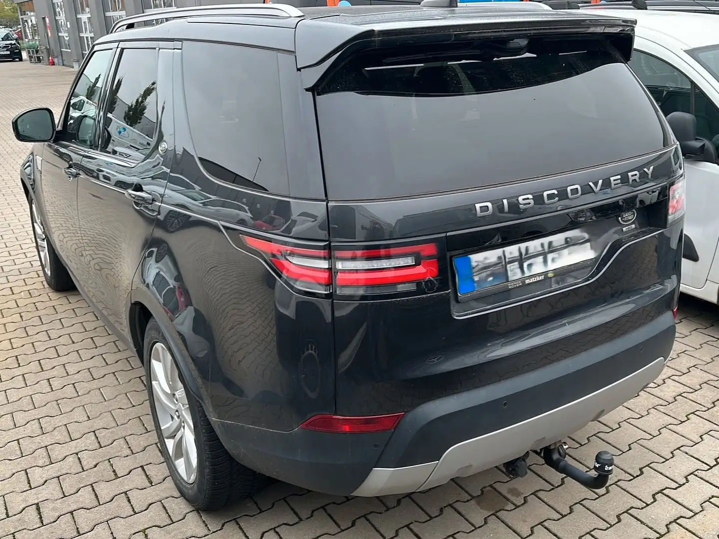 Land Rover Discovery 5 HSE SD4 Gris - 2