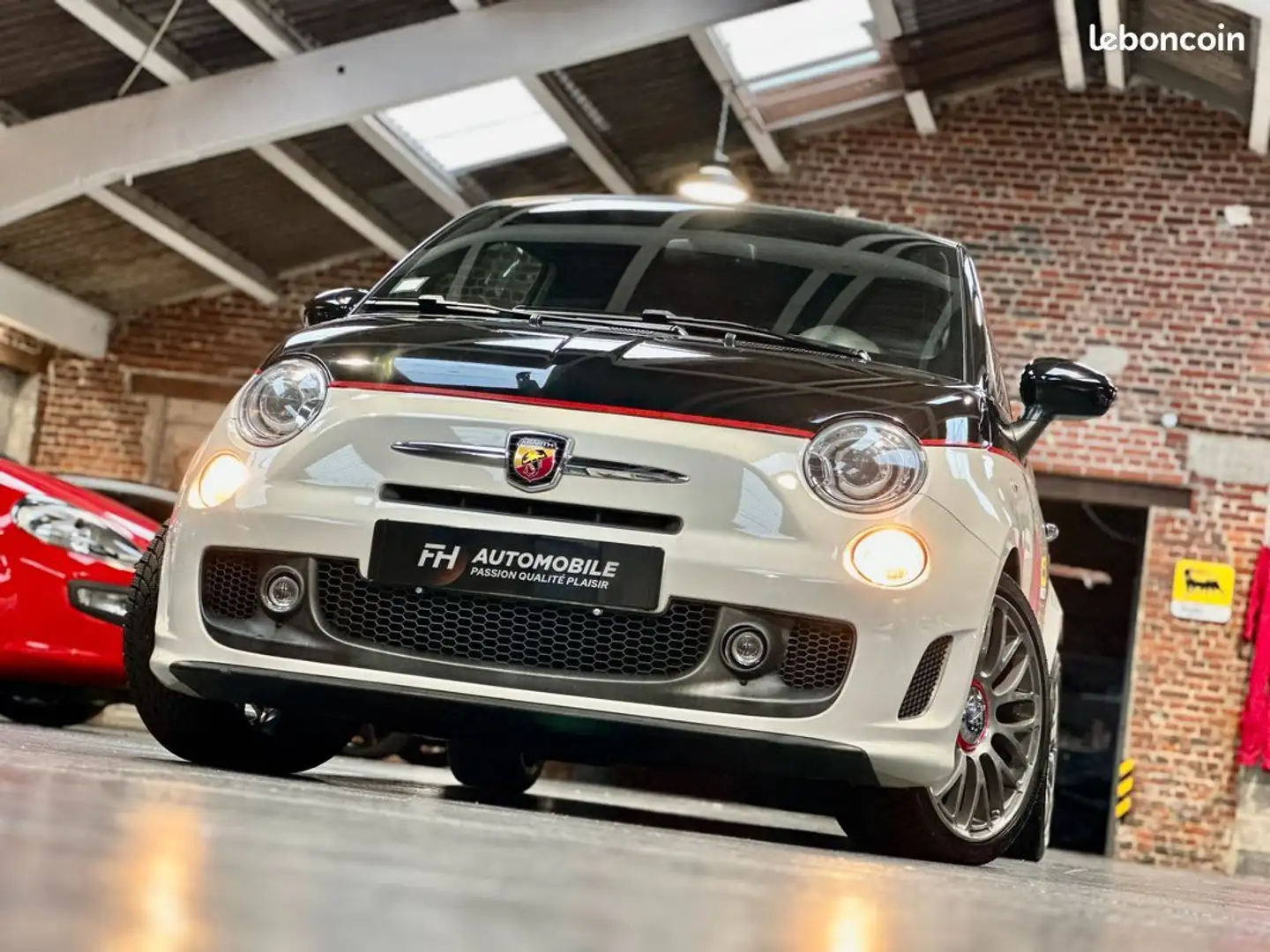 Abarth 500 595C Turismo 1.4L 160 ch Sièges sport cuir, châssis et suspension Carnet historique État exceptionnel Alb - 2