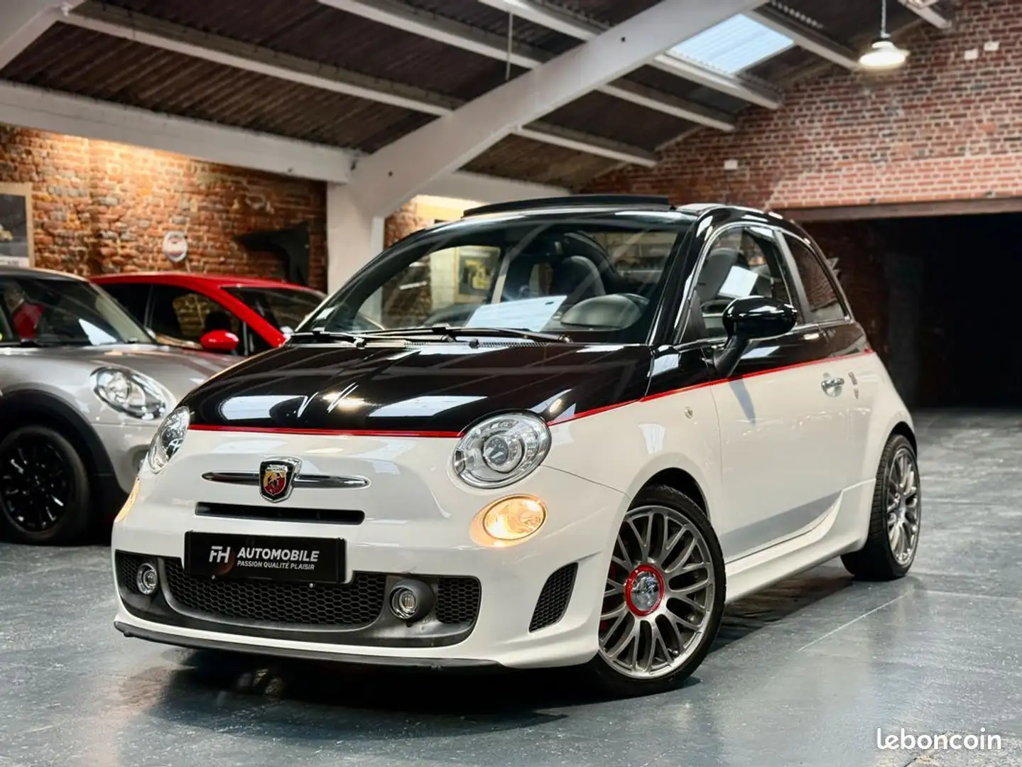 Abarth 500 595C Turismo 1.4L 160 ch Sièges sport cuir, châssis et suspension Carnet historique État exceptionnel Alb - 1