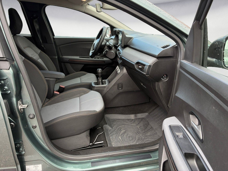 Dacia Jogger 1,0 TCe Extreme+ NAVI*LED*PDC*KLIMA*KAMER — photo 8