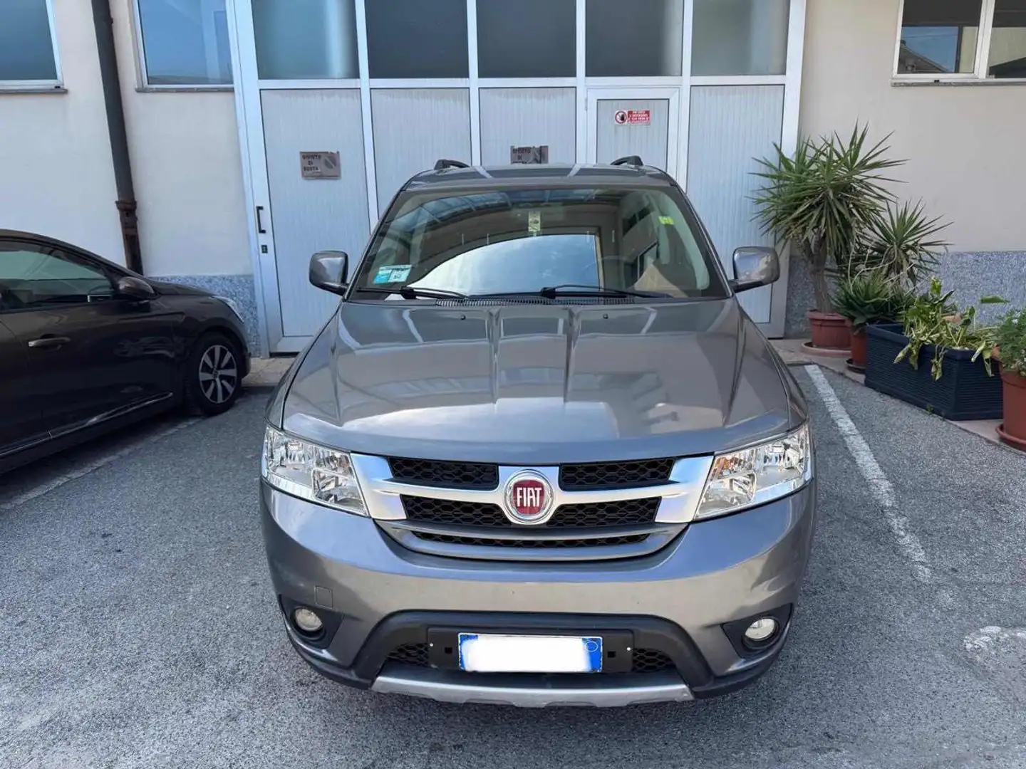 Fiat Freemont 2.0 Mjt 170 CV 4x4 aut. Urban Gris - 1