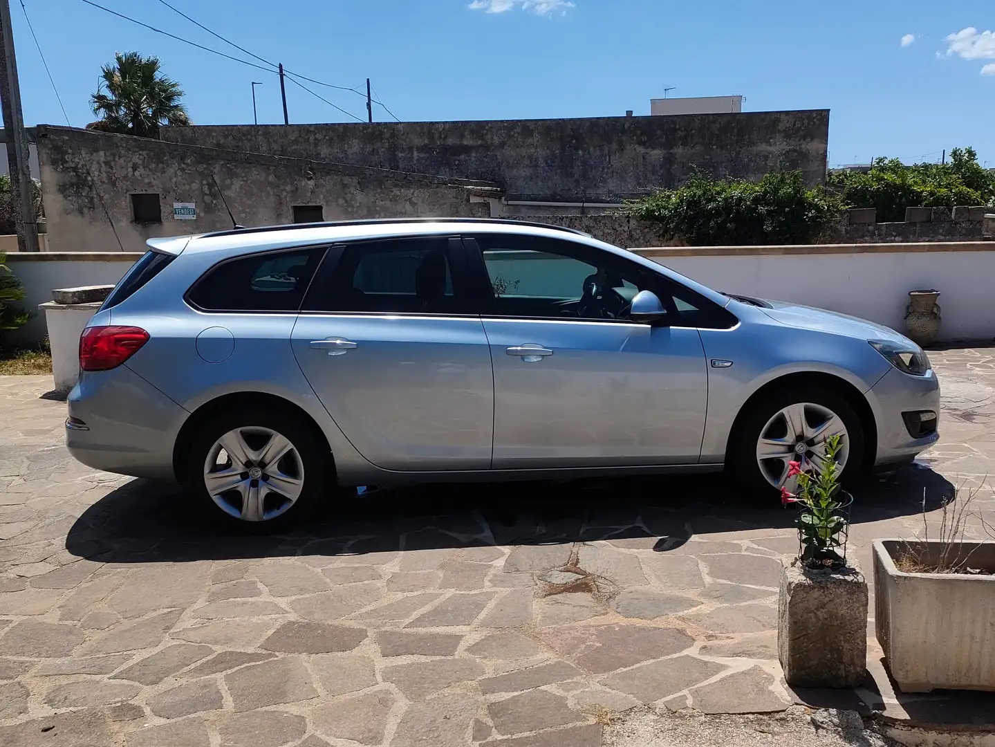 Opel Astra Astra IV Sports Tourer 1.4 t Cosmo Gpl Tech 140cv Argento - 1