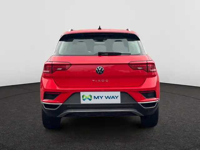 Volkswagen T-Roc view 6