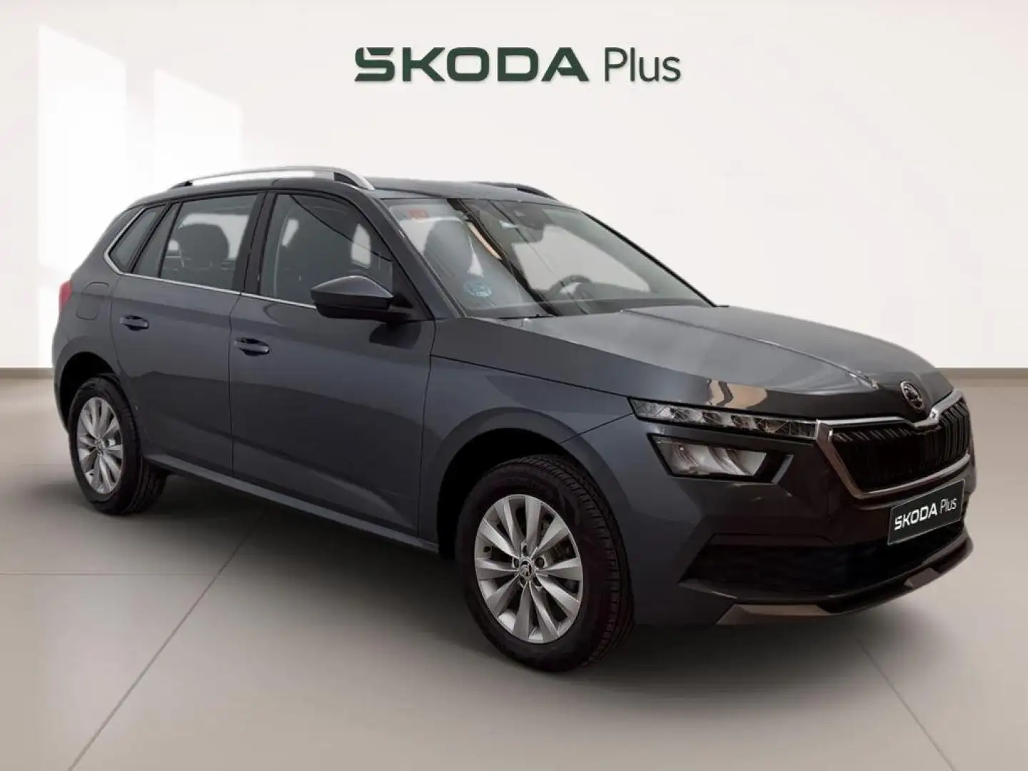 Skoda Kamiq 1.0 TSI Ambition 70kW Gris - 1
