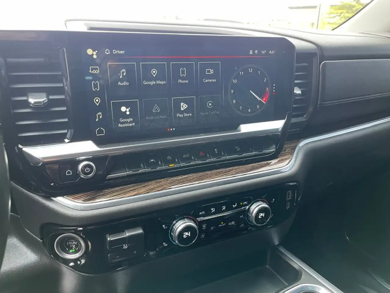 GMC Sierra 1500 photo GMC Sierra 1500