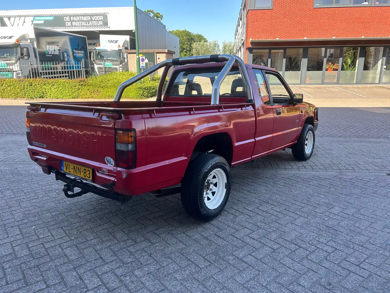 Mitsubishi L200 2.5 Club Cab, foto 2