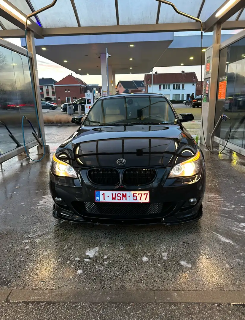 BMW 525 525i - 1