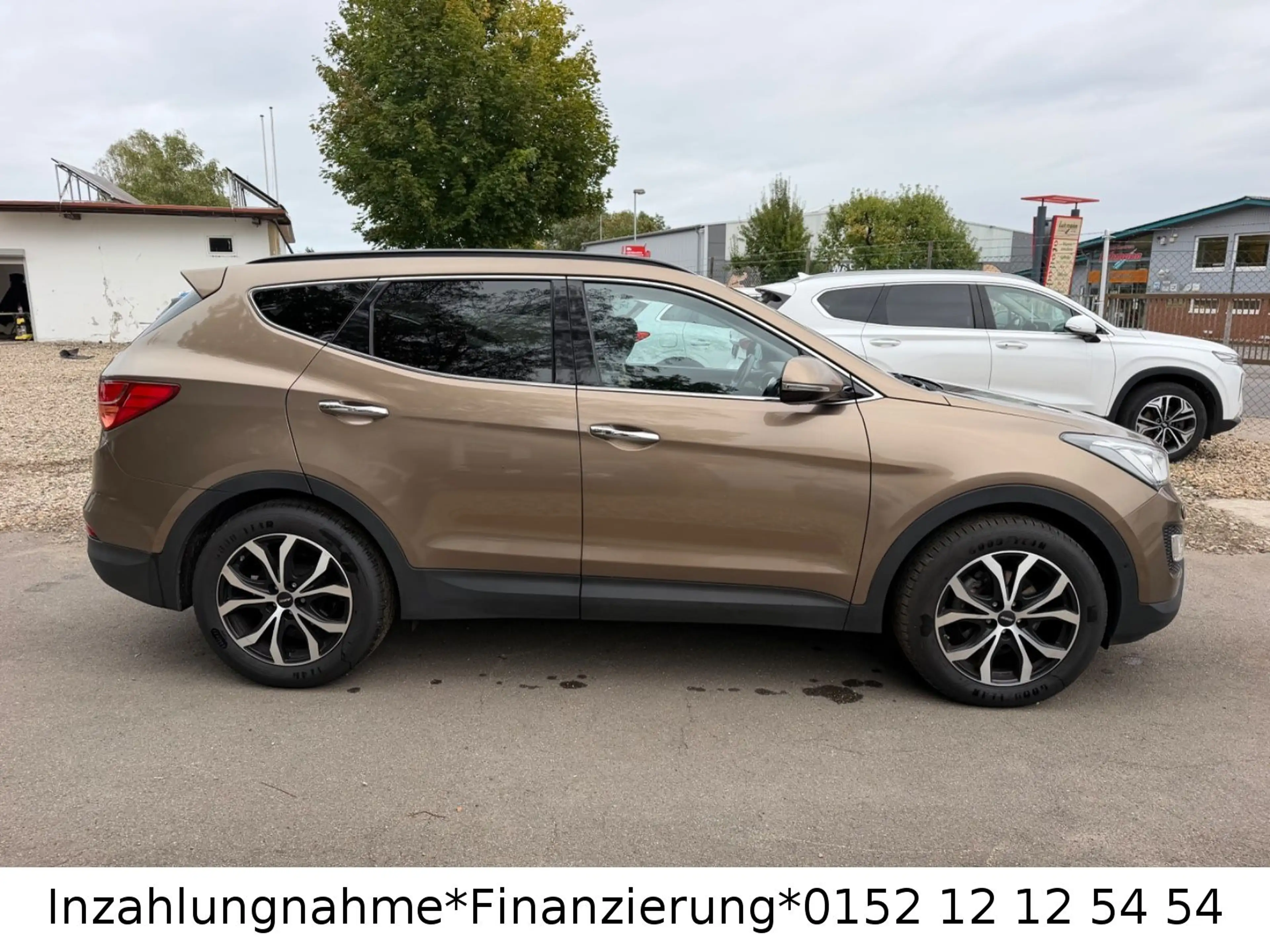 Hyundai SANTA FE Premium 4WD — photo 8
