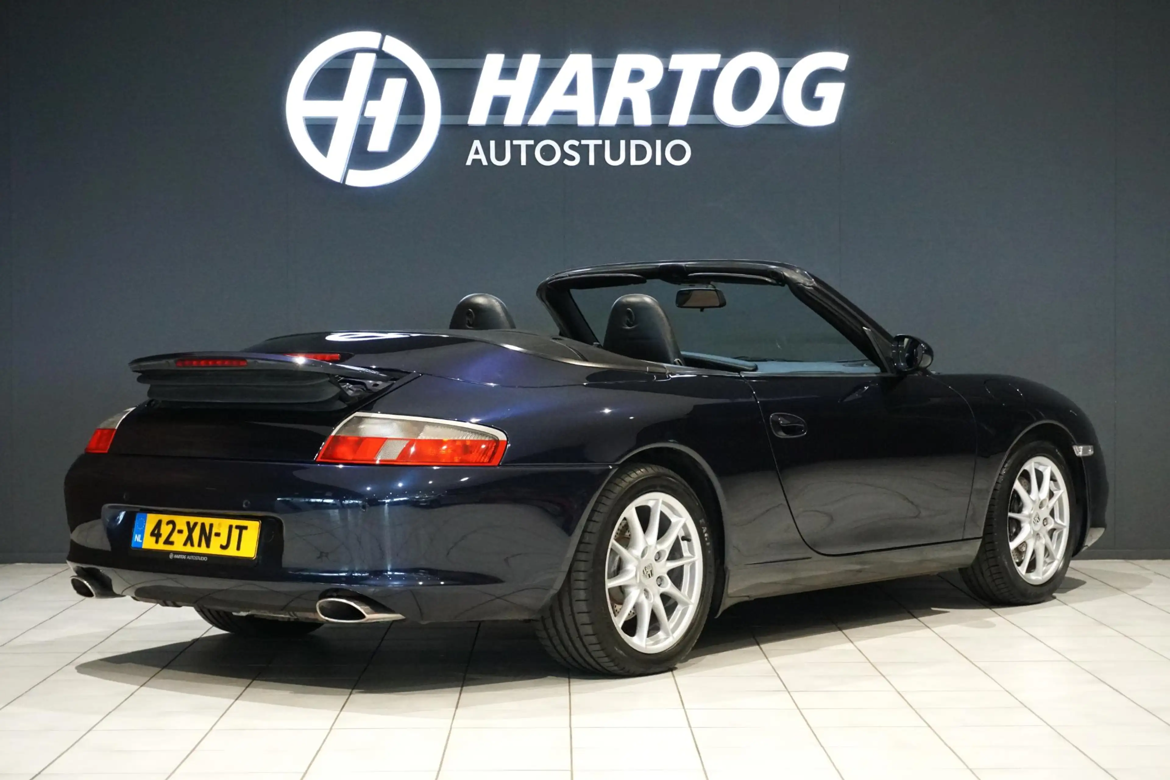 Porsche 996 Cabrio 3.6 Carrera 996.2 + HARDTOP / TIPTRONIC / B — photo 2