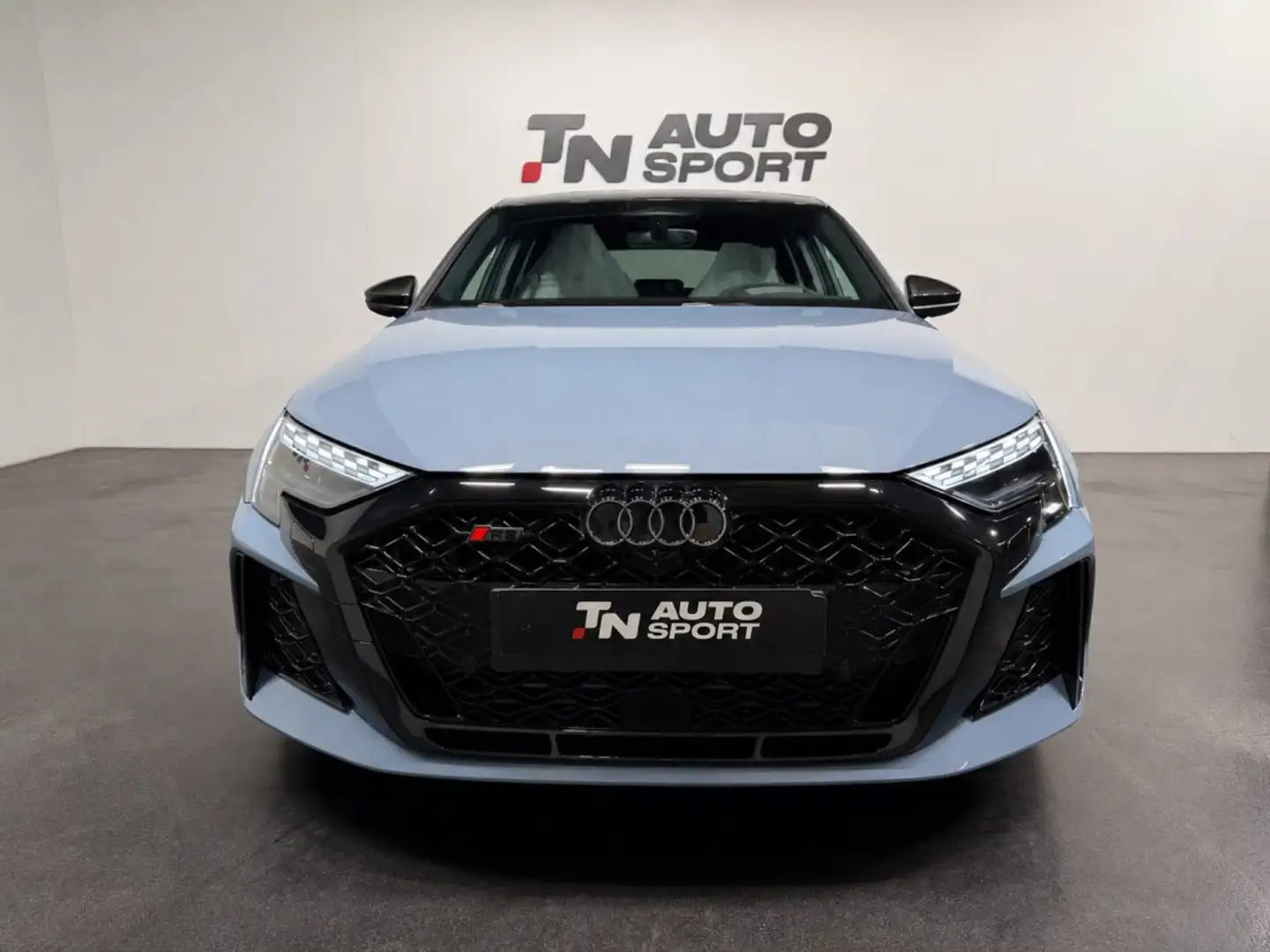 Audi RS3 Sportback quattro S tronic 294kW Gris - 2