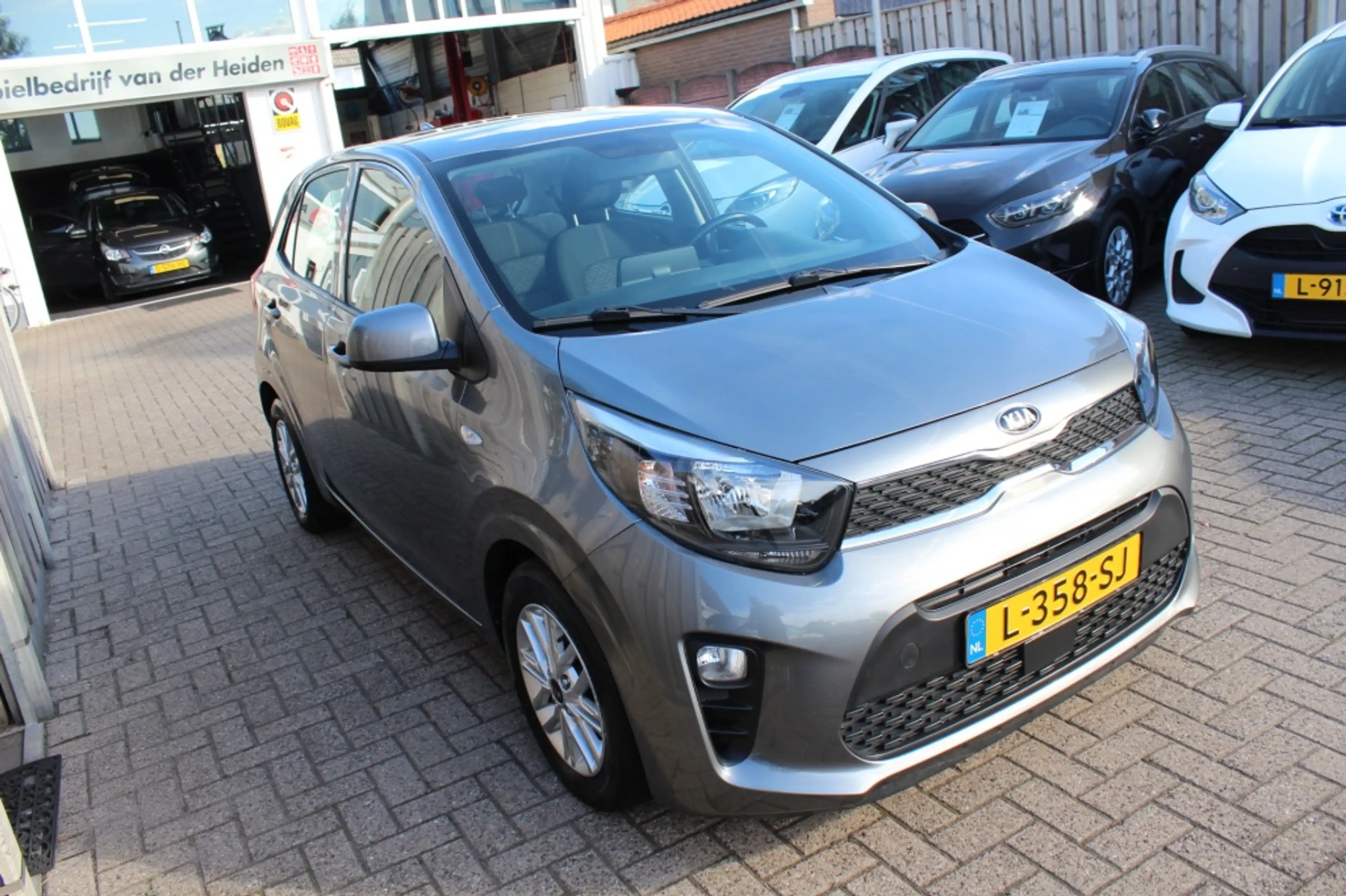 Kia Picanto 1.0 DPi DynamicLine Carplay — photo 7