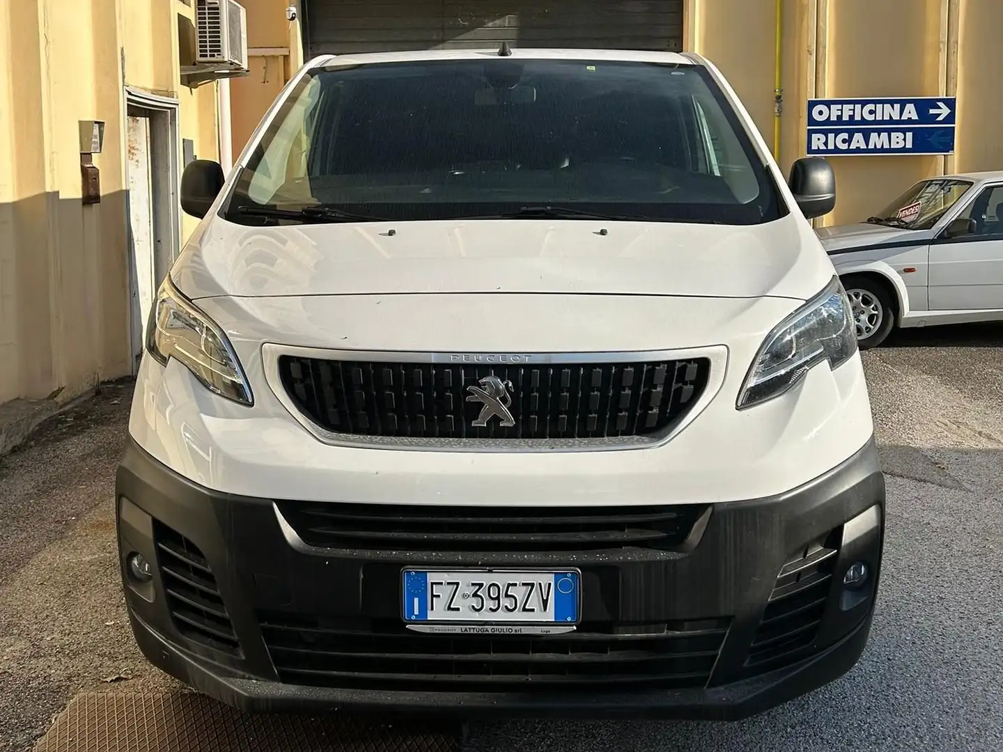 Peugeot Expert expert III 2.0 BlueHdi premium long 150 cv S&S Wit - 2