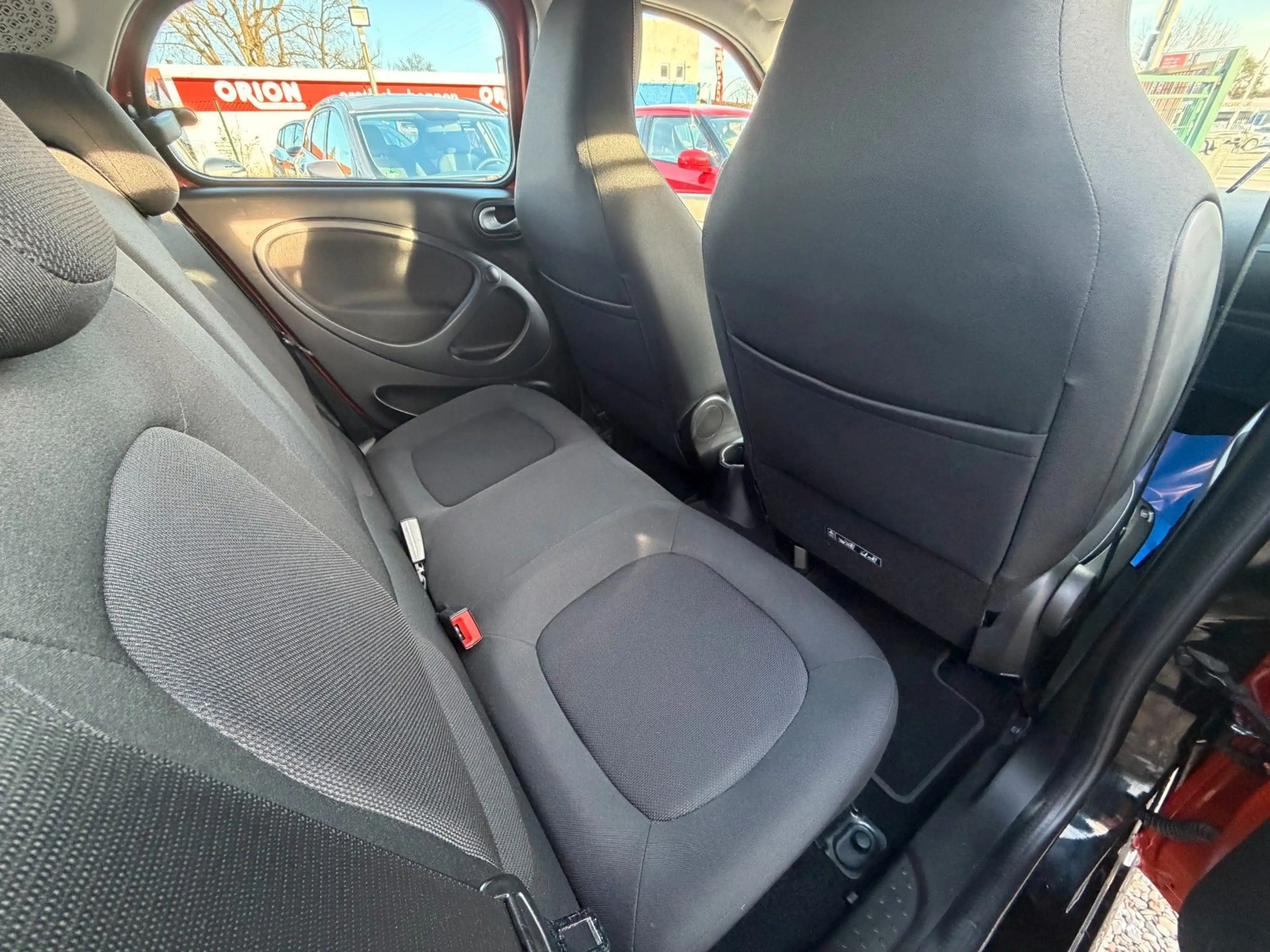 smart forFour *2.HD*Klima*SHZ*Navi*PDC*46.TKM*TÜV NEU — photo 12