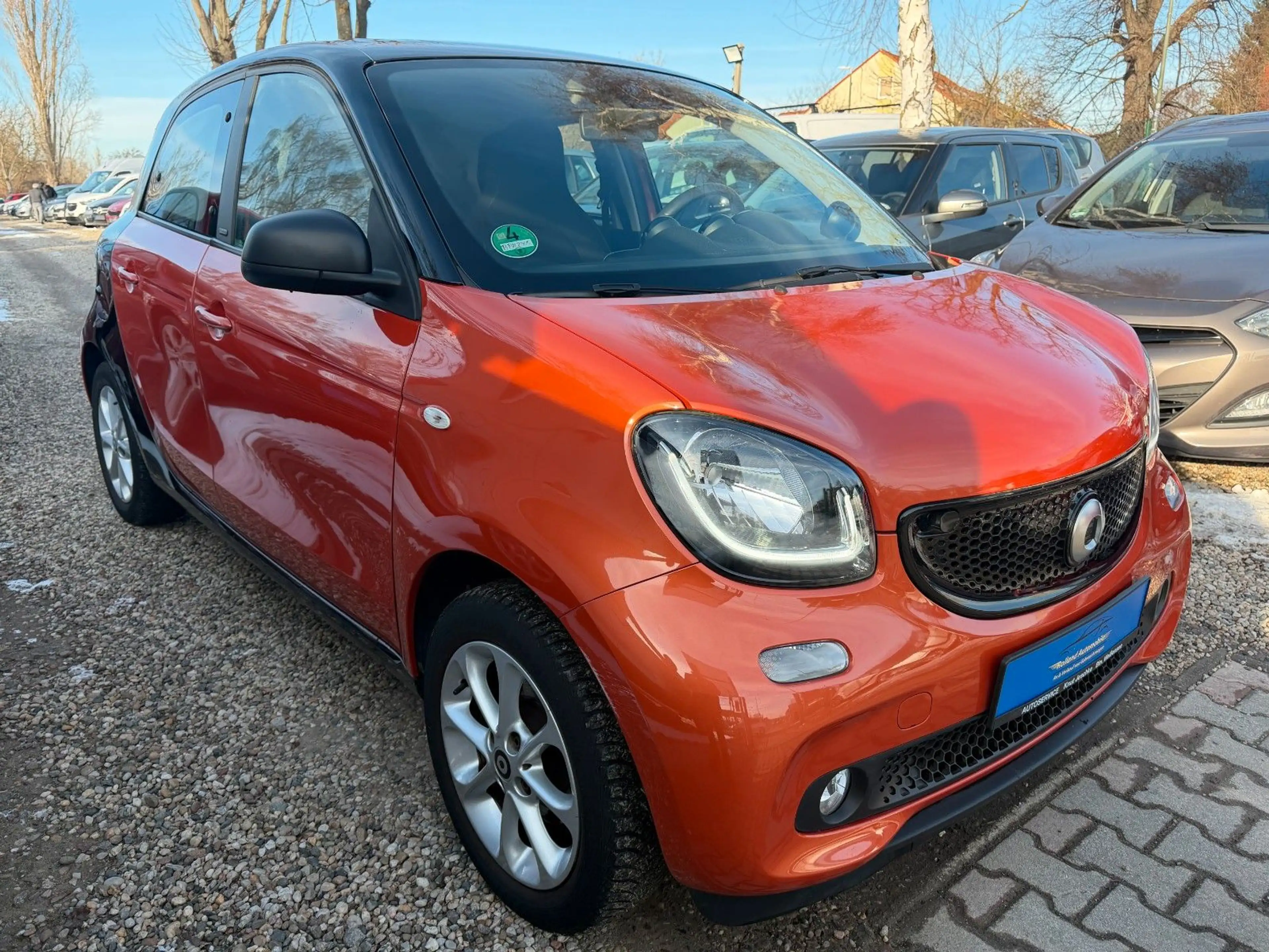 smart forFour *2.HD*Klima*SHZ*Navi*PDC*46.TKM*TÜV NEU — photo 2