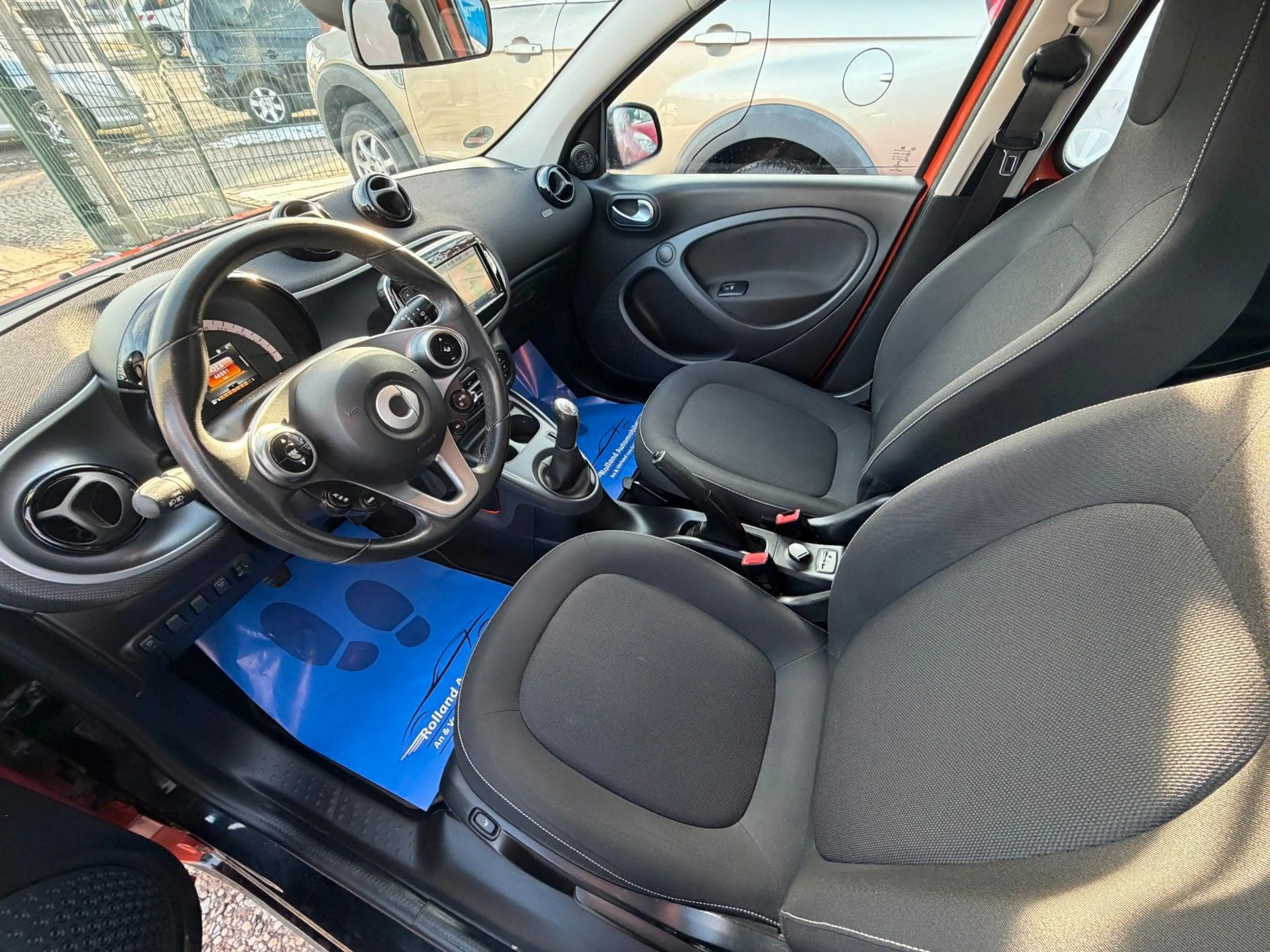 smart forFour *2.HD*Klima*SHZ*Navi*PDC*46.TKM*TÜV NEU — photo 13